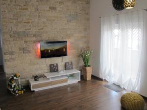 Gallery image of M&T Apartman in Nin