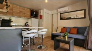 Kuchyň nebo kuchyňský kout v ubytování Mobile home Linico