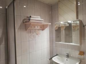Kupatilo u objektu Ferienwohnung Wachmann