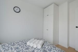 Posteľ alebo postele v izbe v ubytovaní Luxurious 3BR APT Center