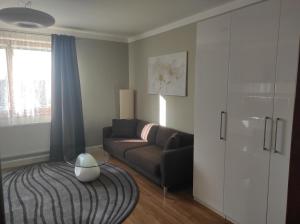 Posedenie v ubytovaní DoMo apartment