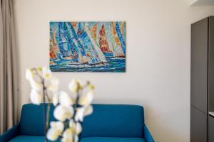 A seating area at Aregai Marina Exclusive Seaside Apartments
