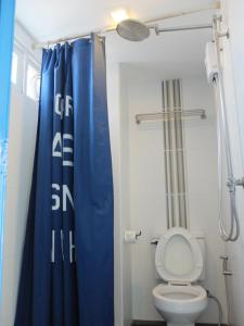 Koupelna v ubytování Sleep Guesthouse