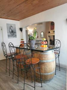 Kuchyň nebo kuchyňský kout v ubytování L'auberge Camarguaise