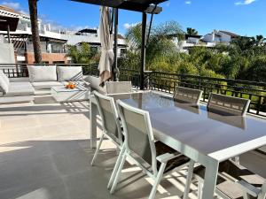 Fotografia z galérie ubytovania Apartament Palm Gardens Marbella v destinácii Estepona
