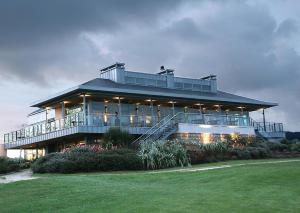 Afbeelding uit fotogalerij van Seafield Hotel & Spa Resort in Gorey