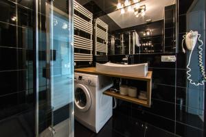 Kúpeľňa v ubytovaní Apartamenty Izerskie - ul. Cicha 13H-I + 37 fotografií