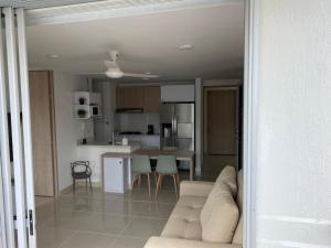 Kuchyň nebo kuchyňský kout v ubytování Hermoso conjunto residencial con piscina!