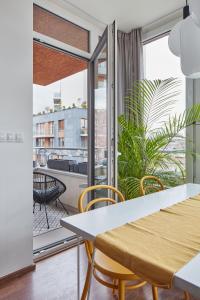 Posedenie v ubytovaní Prague Days - Bright Interior - Free Parking - Spacious Layout