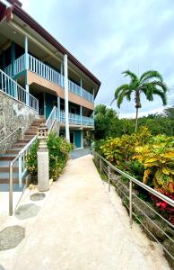 Vrt pred nastanitvijo Hotel Ticozuma