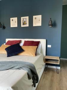Postel nebo postele na pokoji v ubytování Urban Suite spa