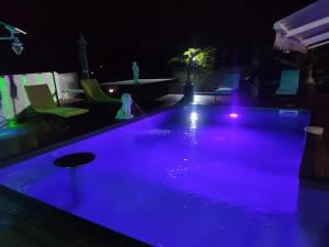 勒穆莱ZANNAMALAKA 2 F1 POUR UN GROUPE DE 4 Avec Piscine的相册照片