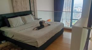 MLH Designer Duplex Suite @ EkoCheras客房内的一张或多张床位