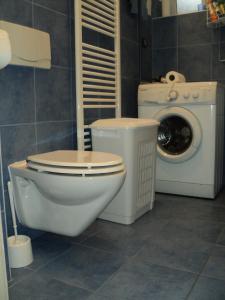 Kúpeľňa v ubytovaní Apartment Horvat