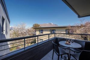Gallery image of The Alps Apartment Three Bedroom in Queenstown