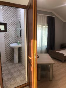 Letto o letti in una camera di Guest House Anahit Ijevan