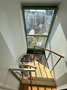 Pere Lachaise Apartment tesisinde bir balkon veya teras