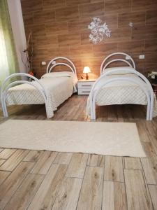 A bed or beds in a room at Monte Granatico
