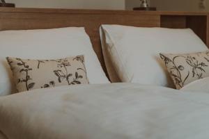 Burghotel Schlaining客房内的一张或多张床位