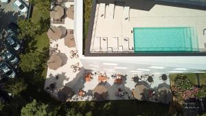 Der Swimmingpool an oder in der Nähe von briig boutique hotel