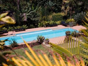 Bazén v ubytování Sanna Eco Lodge nebo v jeho okolí