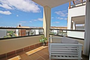 A balcony or terrace at Ap MAJORERO CALETA