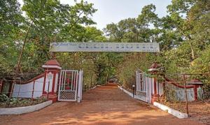 Treebo Cecil Resort, 600 Mtrs From Matheran Railway Station外面的花园