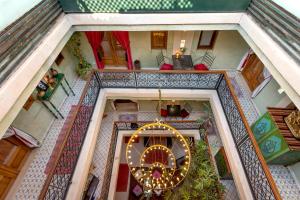 Parveke tai terassi majoituspaikassa Riad l'Heure d'Eté