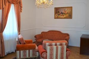 Część wypoczynkowa w obiekcie Hotel Renesance Krasna Kralovna