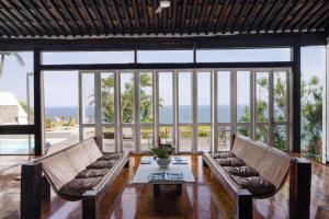 Гостиная зона в CLIFFSIDE - Boutique Hotel & Spa