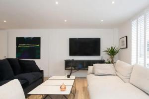 Oleskelutila majoituspaikassa Shoreditch - Immaculate 2 Bedrooms Flat for 6