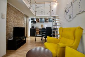Posezení v ubytování Standard Apartment by Hi5- Rose street's home (225)