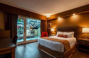 Gallery image of Best Western Plus Cairn Croft Hotel in Niagara Falls