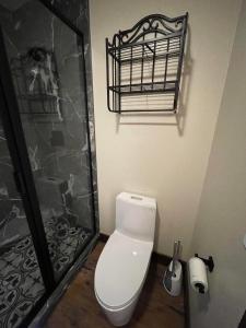 Een badkamer bij The Kanab Lodge