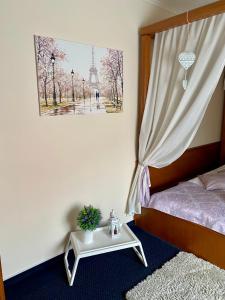 Posteľ alebo postele v izbe v ubytovaní Zámecký Hotel Zlatý Orel