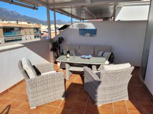 Balkon lub taras w obiekcie Penthouse Clavero Casasol