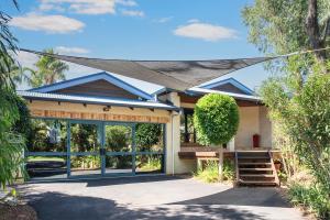 Το κτήριο όπου στεγάζεται  η παραθεριστική κατοικία