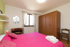 Posteľ alebo postele v izbe v ubytovaní Apartment Mirijana