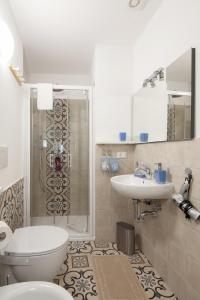 A bathroom at Casa GiGio 011030-LT-0223