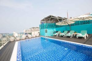 Piscina di Calix Hotel Da Nang Beach o nelle vicinanze