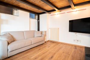 Gallery image of Navigli Area- New Loft FULLY EQUIPPED 5 pax in Milan