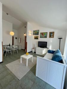 Posezení v ubytování Apartments Matacin with Sea View