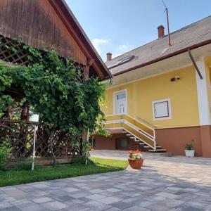 Fotografie z fotogalerie ubytování Boglári Harmónia Apartman v destinaci Balatonboglár