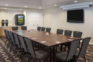 Бизнес-центр и/или конференц-зал в Sonesta ES Suites Nashville Brentwood +16 фотографий