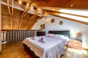 Postel nebo postele na pokoji v ubytování Penthouse Apartment Marija