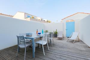 Photo de la galerie de l'établissement Jolie maison en residence - paradis des familles - Re Liberte, à La Flotte