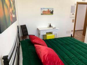 Televízia a/alebo spoločenská miestnosť v ubytovaní B & B Vigna Di Filippo - Paestum