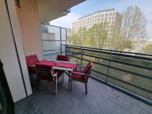 En balkon eller terrasse på AMA Milano Intero appartamento Bicocca Zona 9