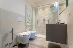 Kúpeľňa v ubytovaní Florence Michelangelo Suite Apartment
