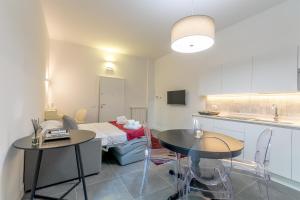 Kuchyňa alebo kuchynka v ubytovaní Florence Michelangelo Suite Apartment